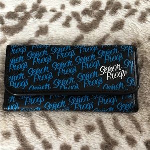 Señor Frogs wallet